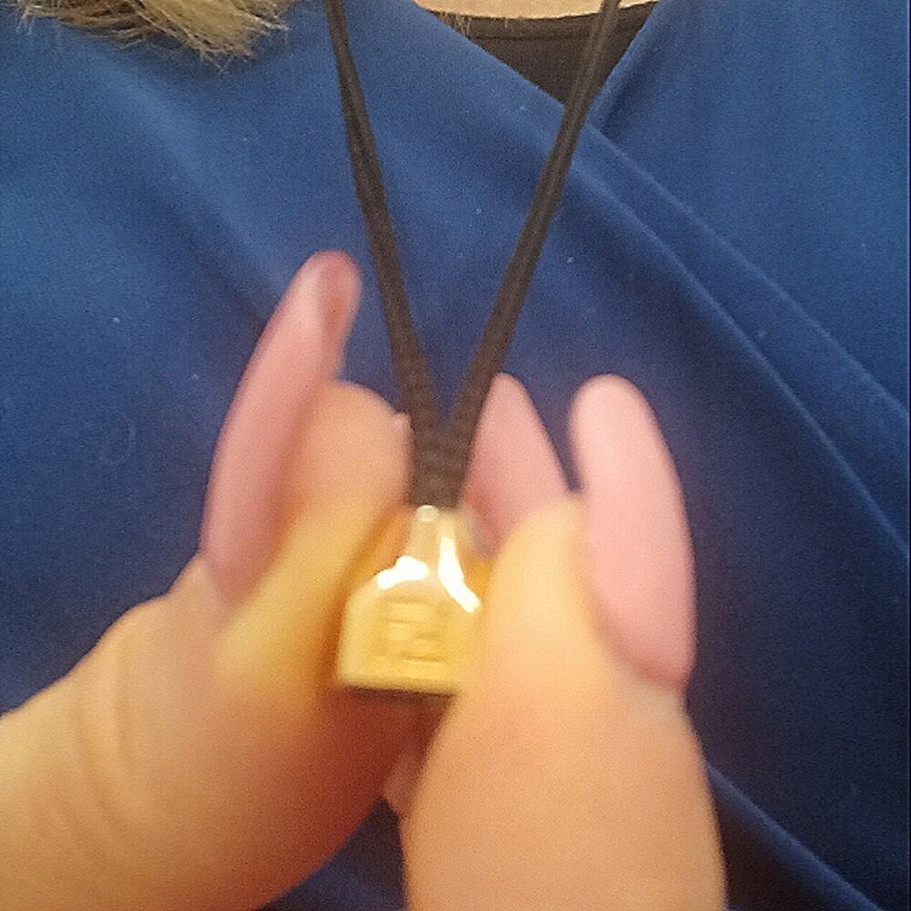 Fendi Gold Pendant Rope Necklace Modern Contemporary Minimalist Bohemian Vintage - Picture 6 of 16